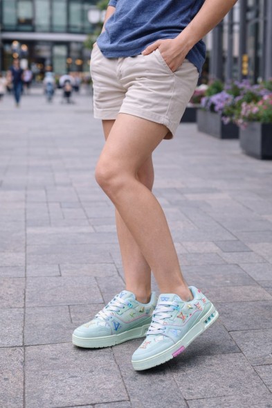 Женские кроссовки Louis Vuitton 2021s LV Trainer Limited Mint