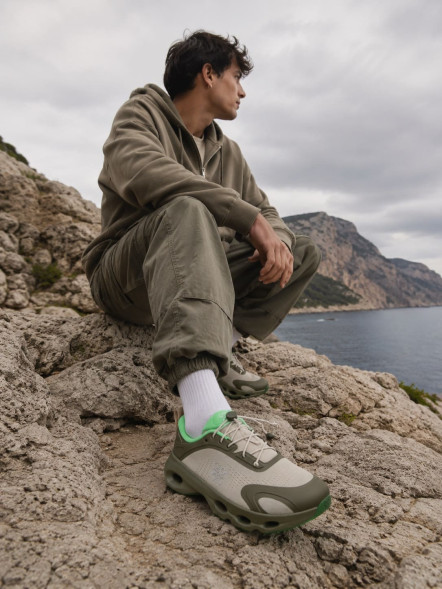 Унисекс кроссовки On Cloudsolo x LOEWE Khaki Green Sand