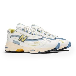 New Balance 1000 "Sea Salt/Heron Blue"