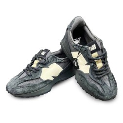 New Balance 327 Black