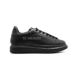 Alexander McQueen Luxe Total Black